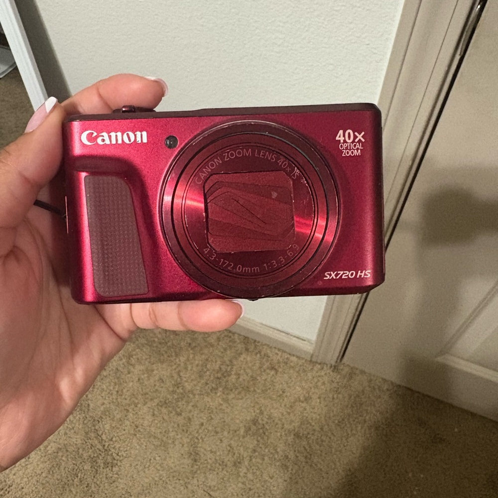 Canon SX720 HS Metallic Red Camera